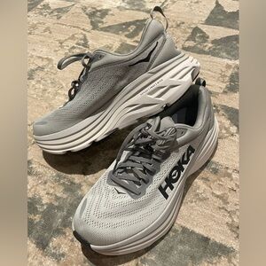 Brand new men’s Hokas Bondi 8